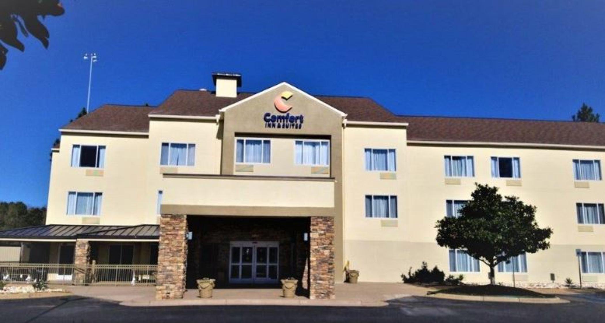 Comfort Inn & Suites Montgomery East Carmichael Rd Bagian luar foto
