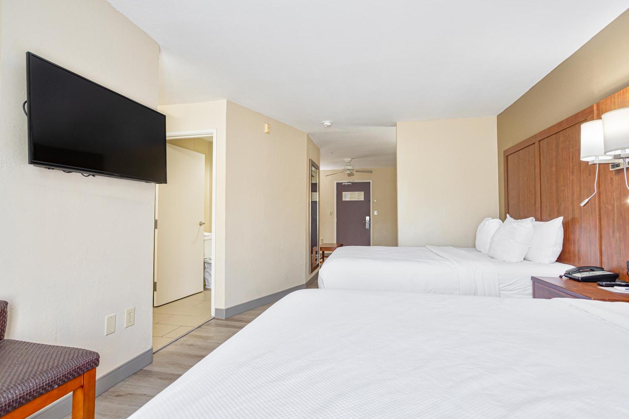 Comfort Inn & Suites Montgomery East Carmichael Rd Bagian luar foto